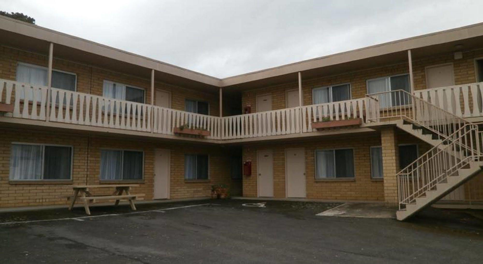 Aberdeen Court Apartments Launceston Esterno foto